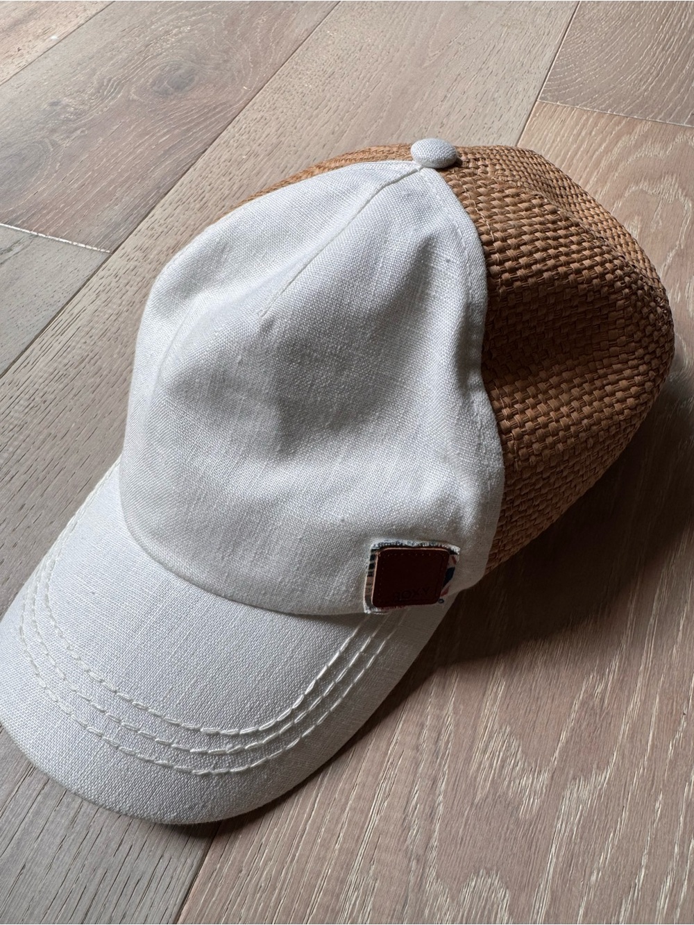 Roxy Two-Tone Cream & Brown Mesh-Back Baseball Hat